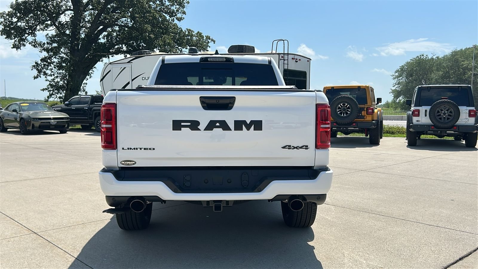 New 2026 Bright White Clear-Coat Exterior Paint RAM Limited image 5