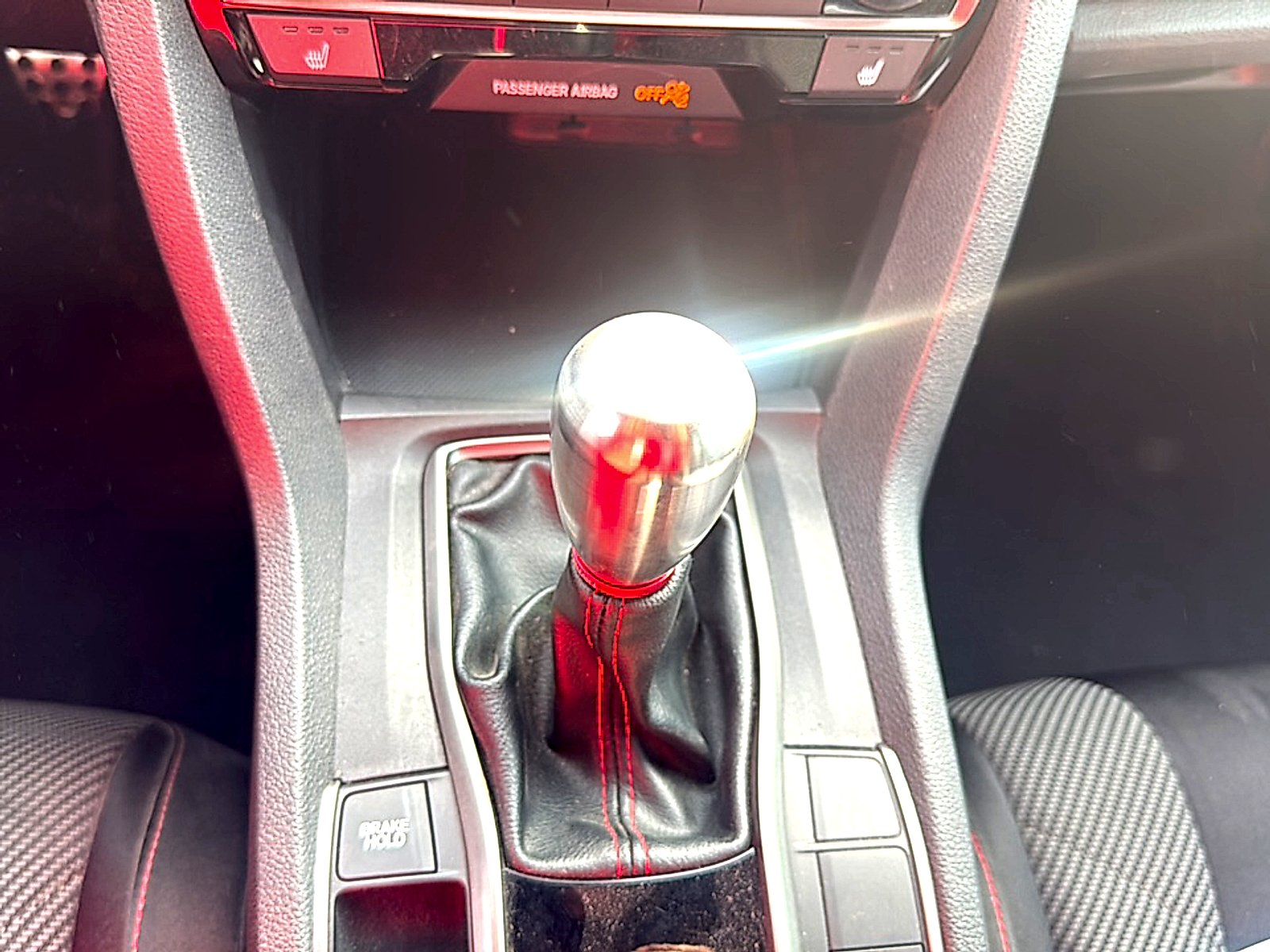 Used 2019 Platinum White Pearl Honda  image 9