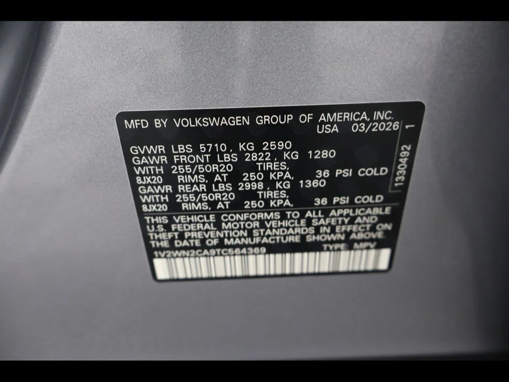New 2026 Silver Volkswagen SE w/Technology image 29