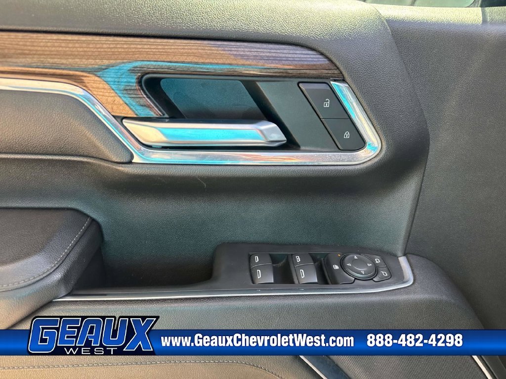 Used 2023 Gray Chevrolet LT image 41