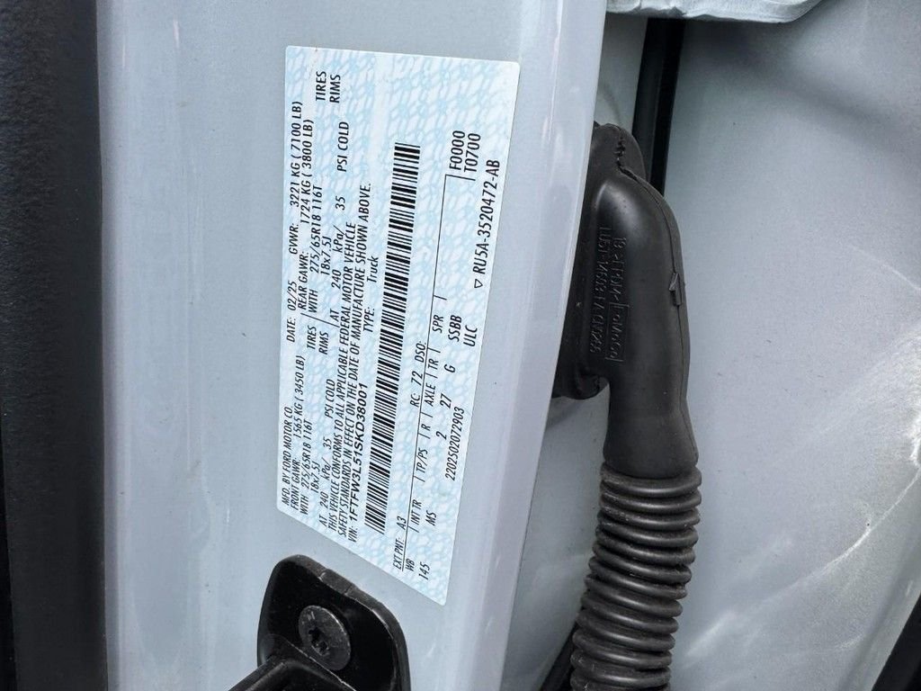 Used 2025 White Ford XLT image 23