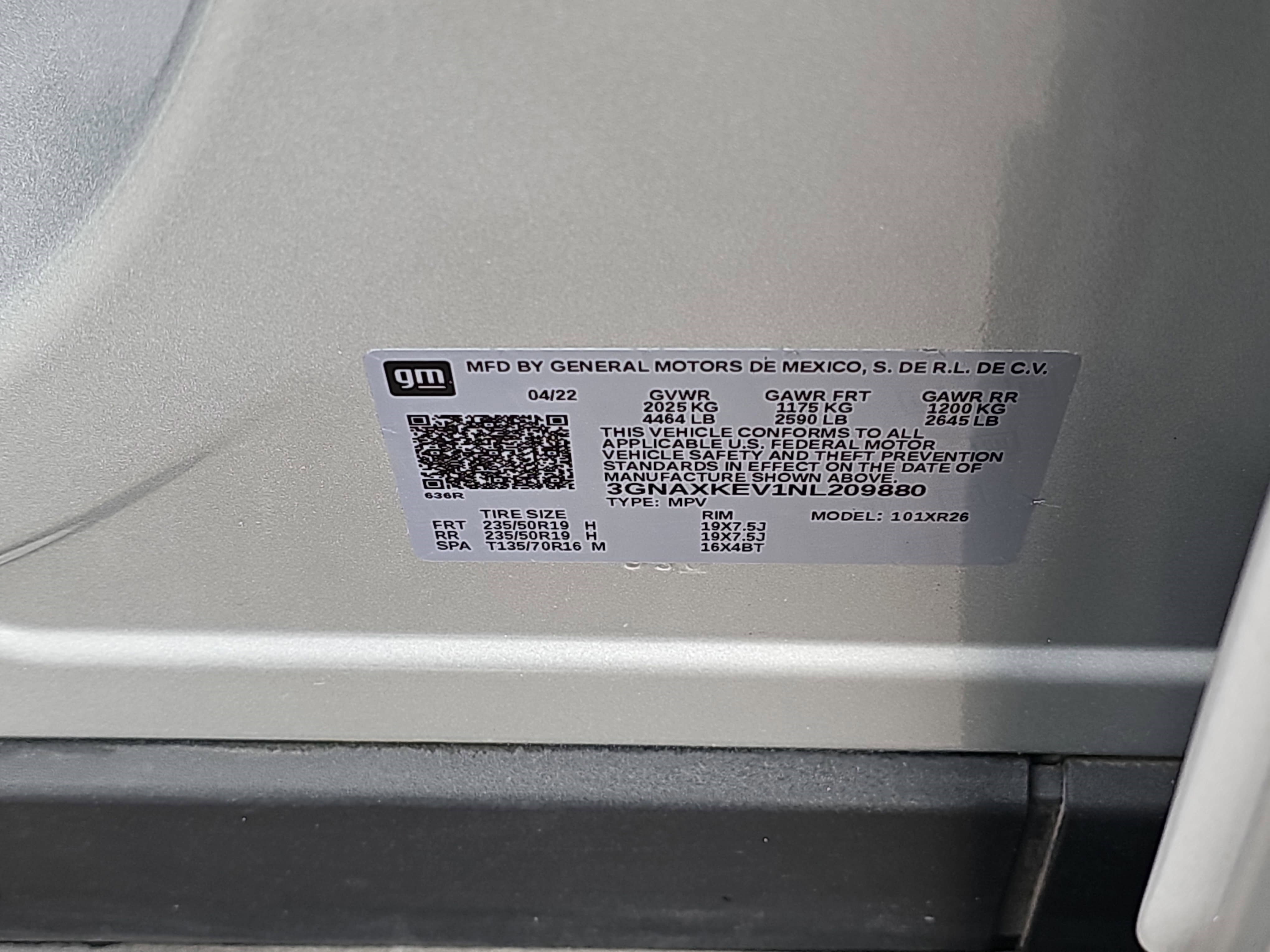 Used 2022 Silver Ice Metallic Chevrolet LT image 30