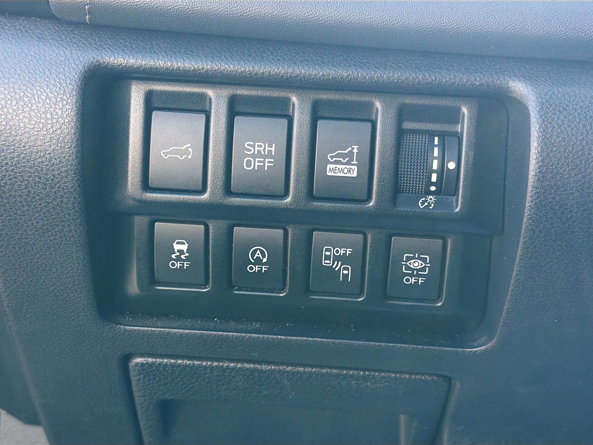 Used 2019 Ice Silver Metallic Subaru Touring image 35
