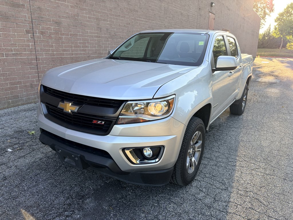 Used 2018 SILVER Chevrolet 4WD Z71 image 1