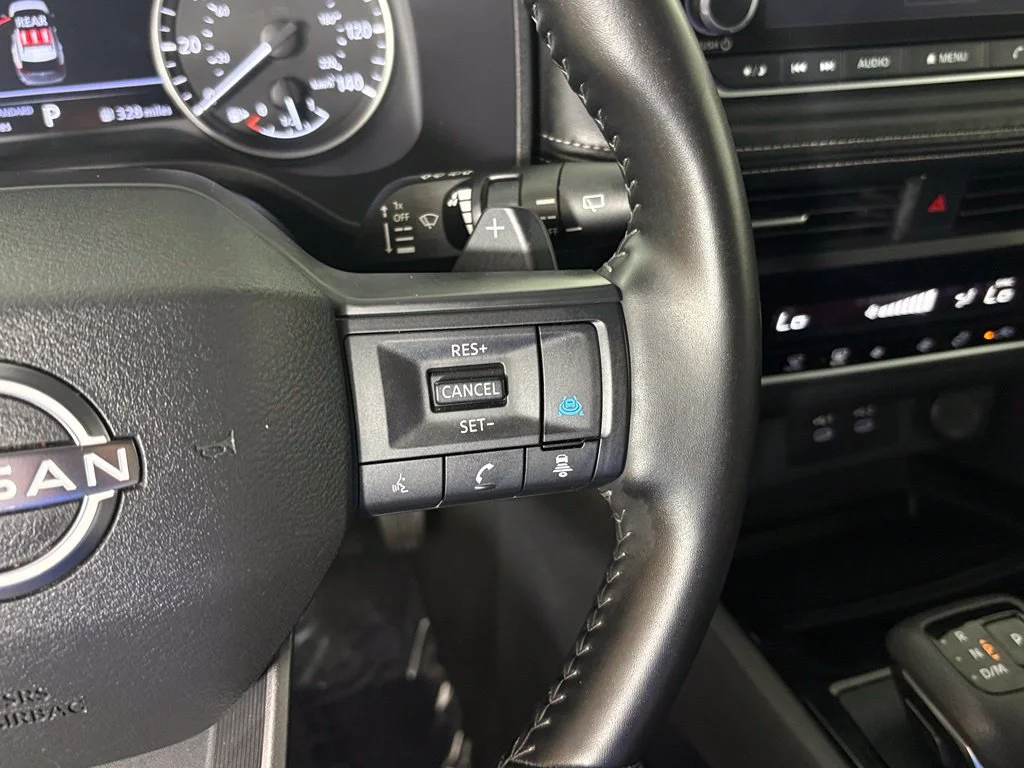 Used 2025 Black Nissan SV image 21