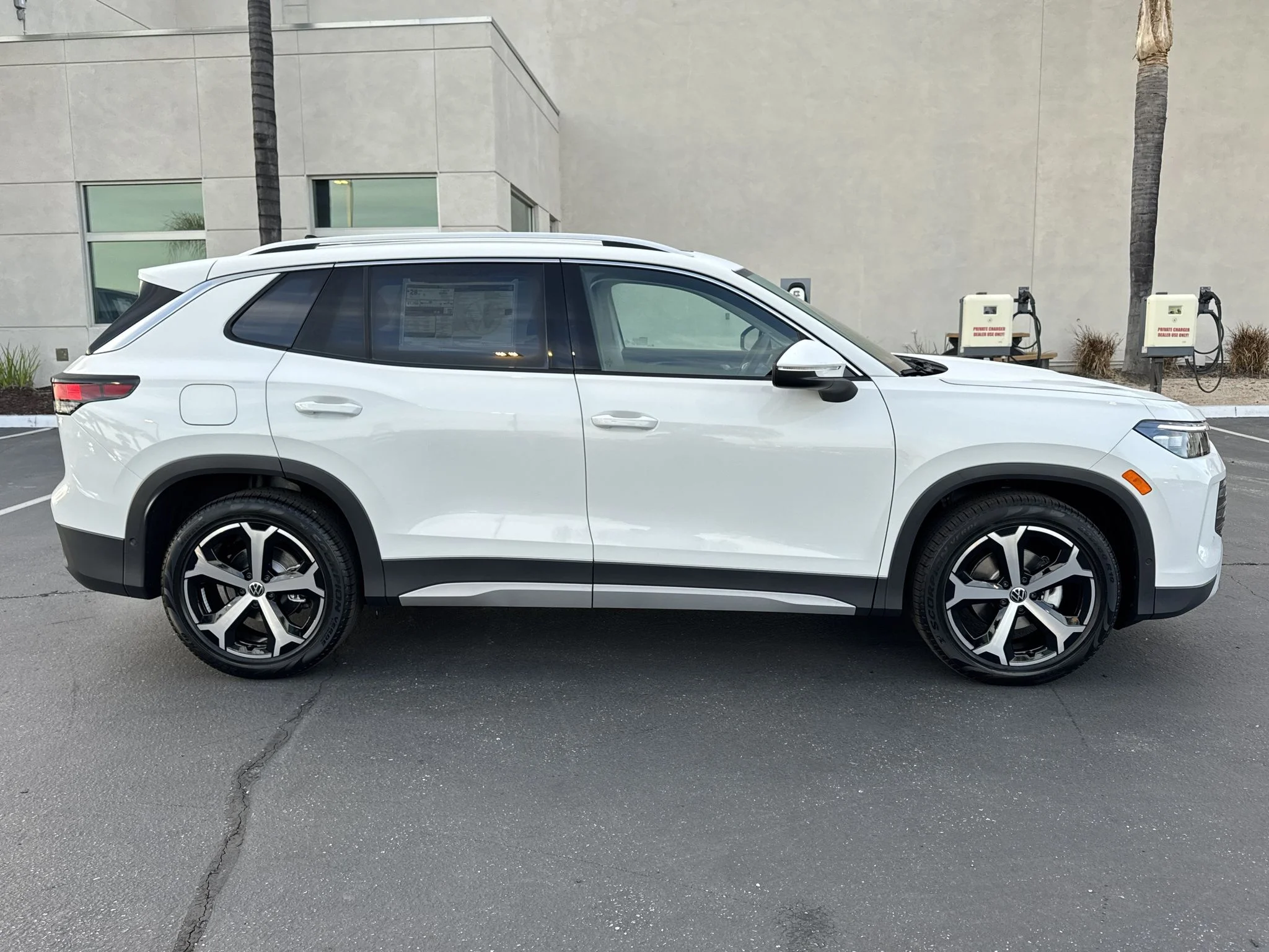 New 2026 Pure White Volkswagen SE image 8