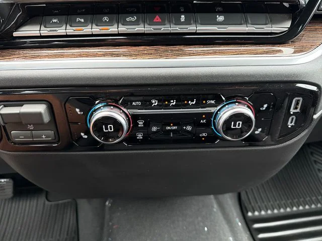 2026 GMC Sierra 1500 SLE - Photo 14
