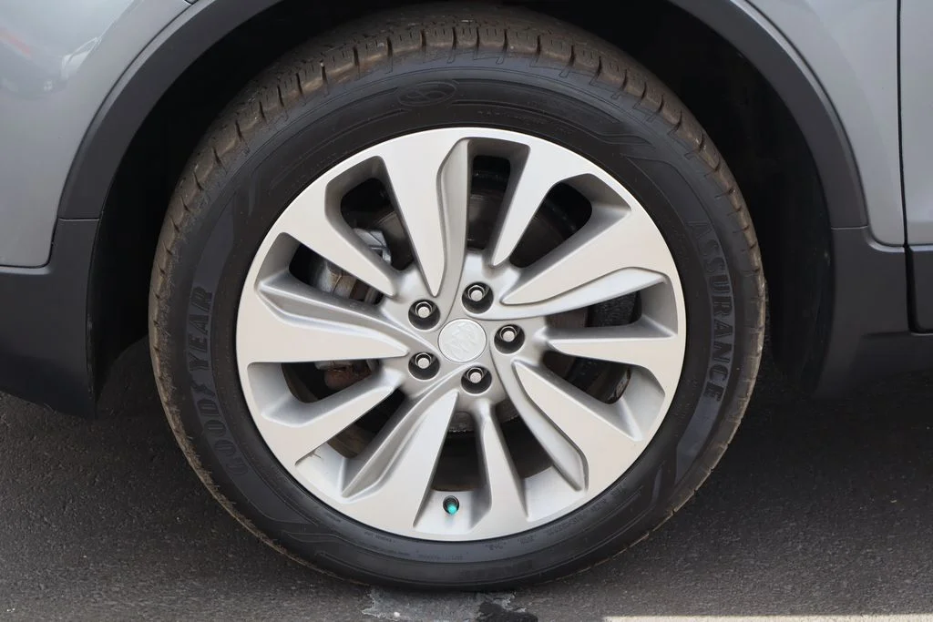 Used 2019 Gray Buick Preferred image 29