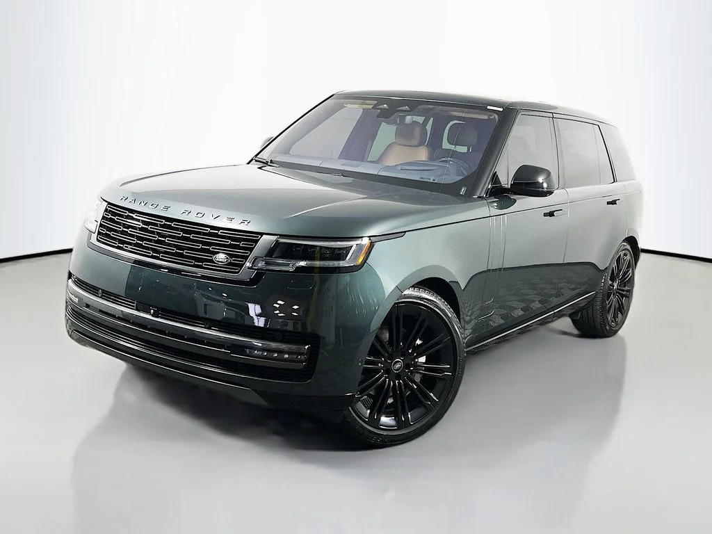 2023 Land Rover Range Rover 3.0 SE LWB 7's photo