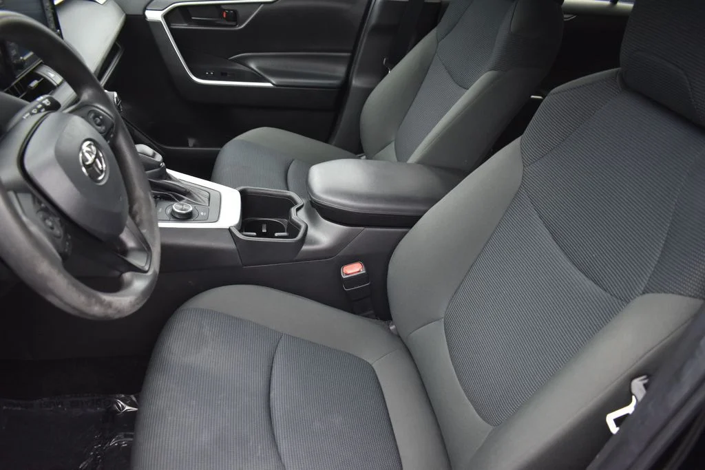 Used 2022 Black Toyota LE image 13