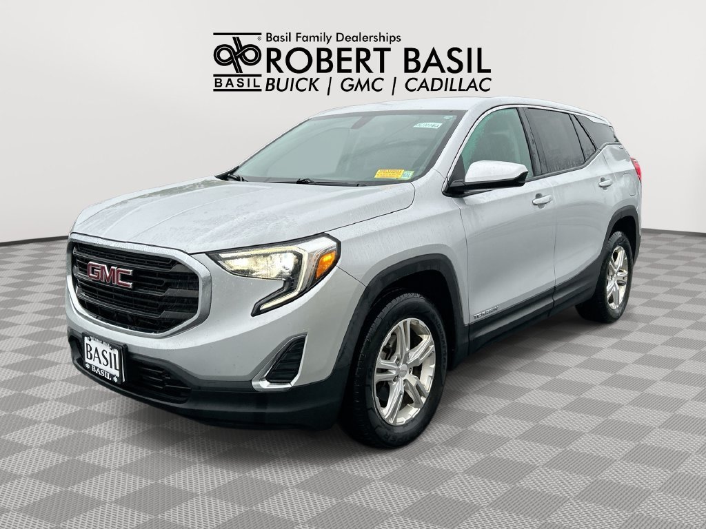 Used 2018 QUICKSILVER METALLIC GMC SLE image 1