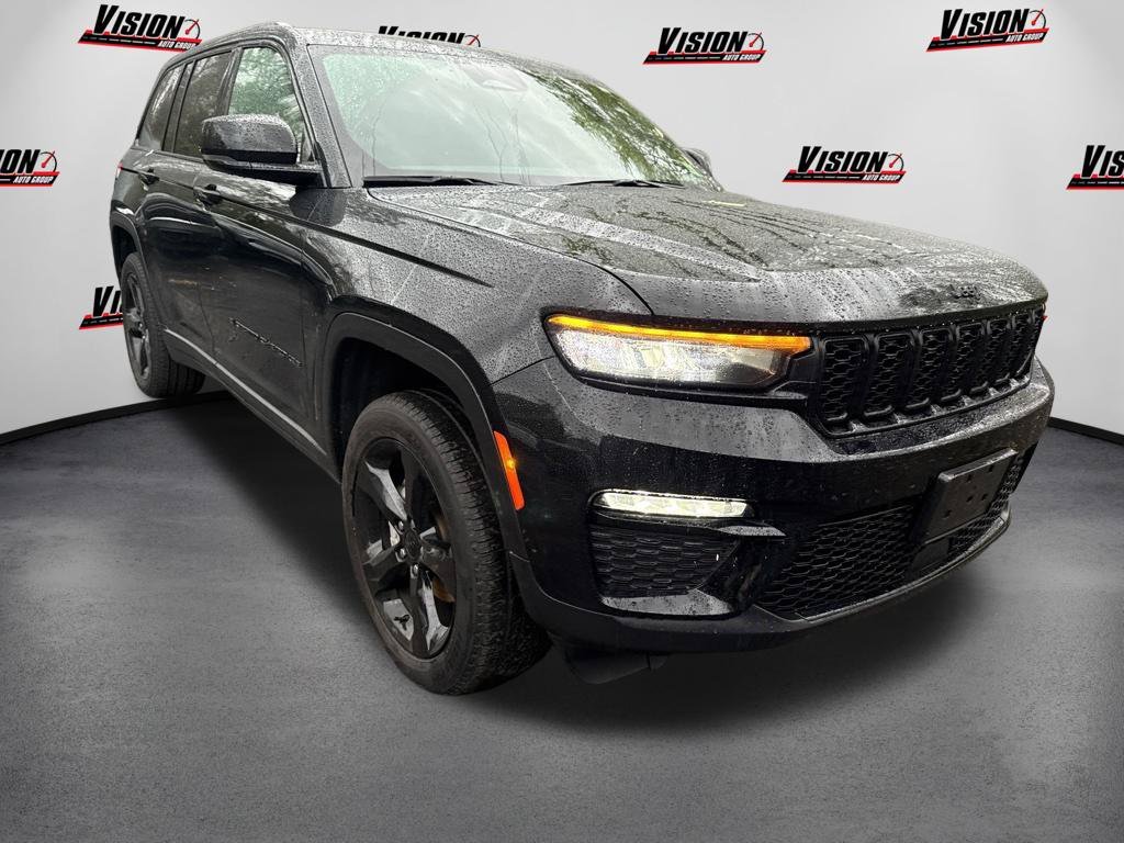 Used 2025 Black Jeep Limited image 3