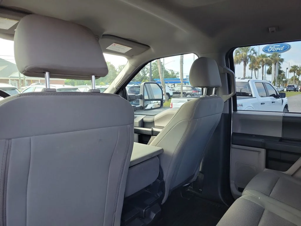 Used 2020 Oxford White Ford XL image 16