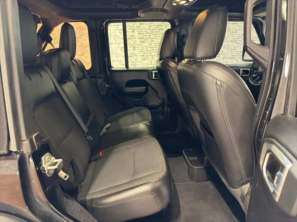 Used 2021 Black Jeep Unlimited Sport image 12