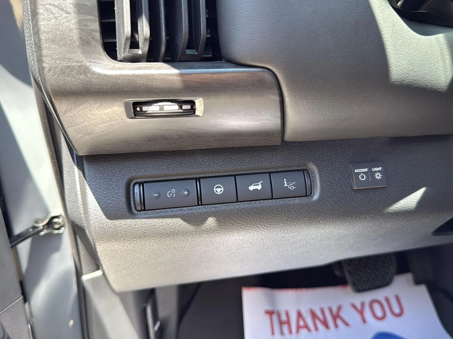 New 2026 Boulder Gray Pearl/Super Black Nissan Platinum image 28