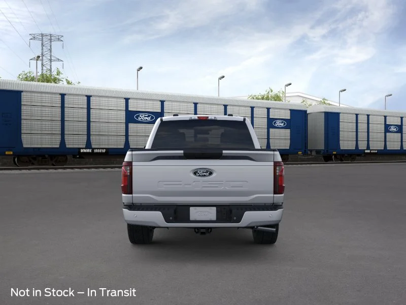 New 2026 Iconic Silver Metallic Ford XLT image 5