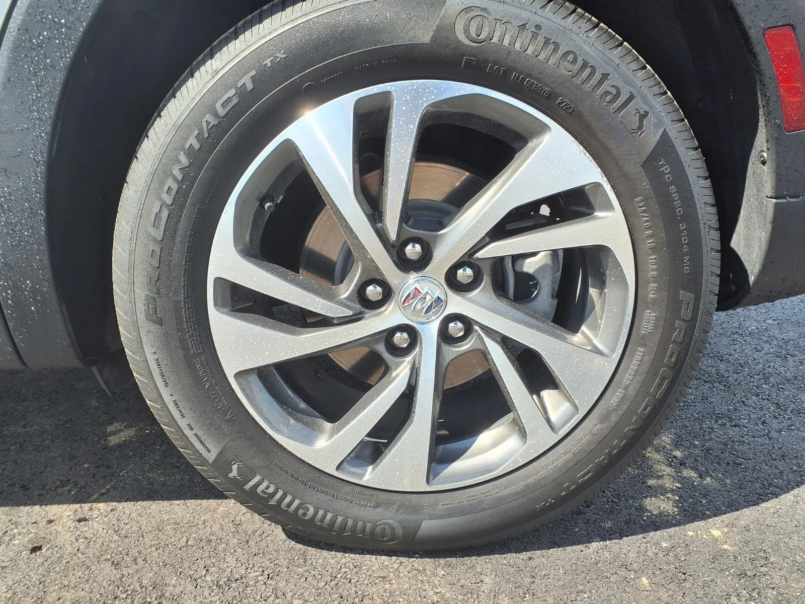 Used 2023 Moonstone Gray Metallic Buick Essence image 32