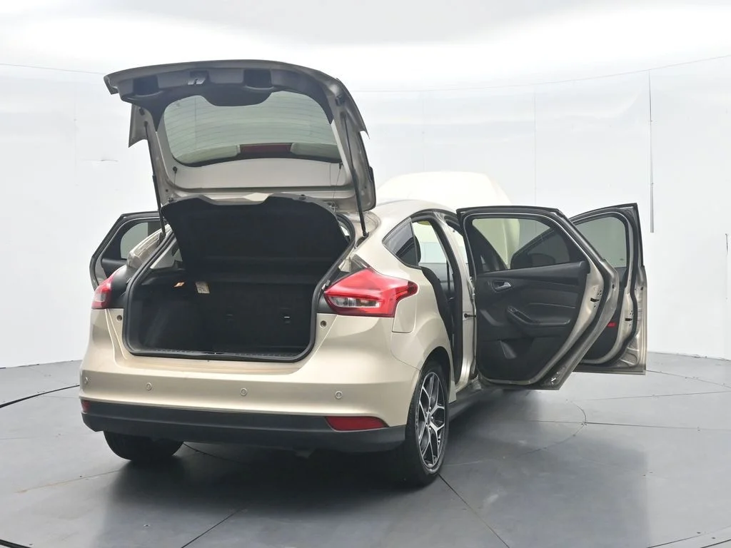 Used 2017 White Gold Metallic Ford SEL image 54