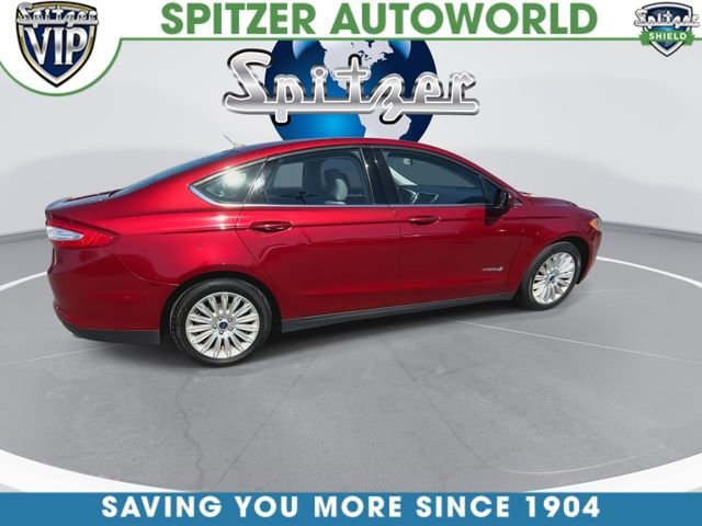 Used 2015 Red Ford S image 8