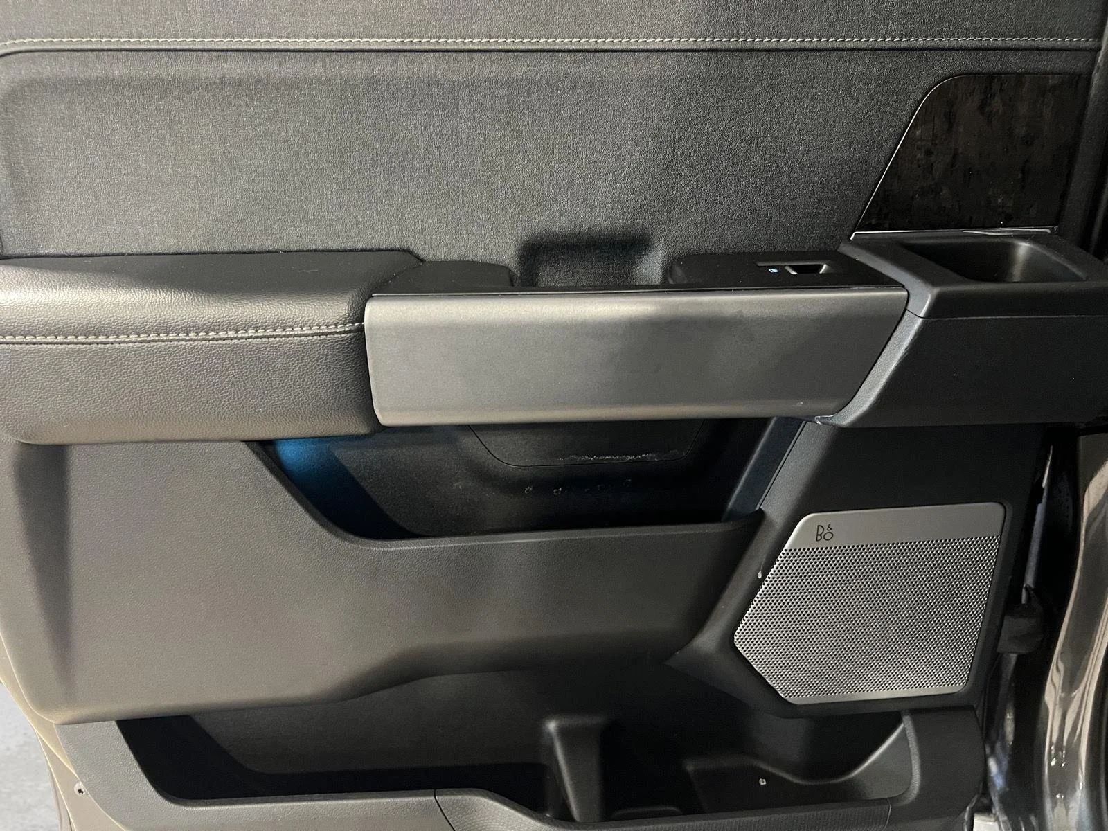 Used 2023 Carbonized Gray Ford LARIAT image 9