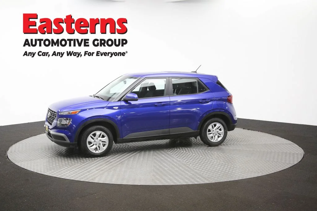 Used 2023 Blue Hyundai SE image 58