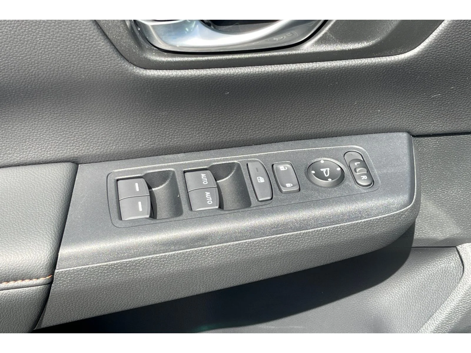 Used 2026 Crystal Black Pearl Honda Sport image 12