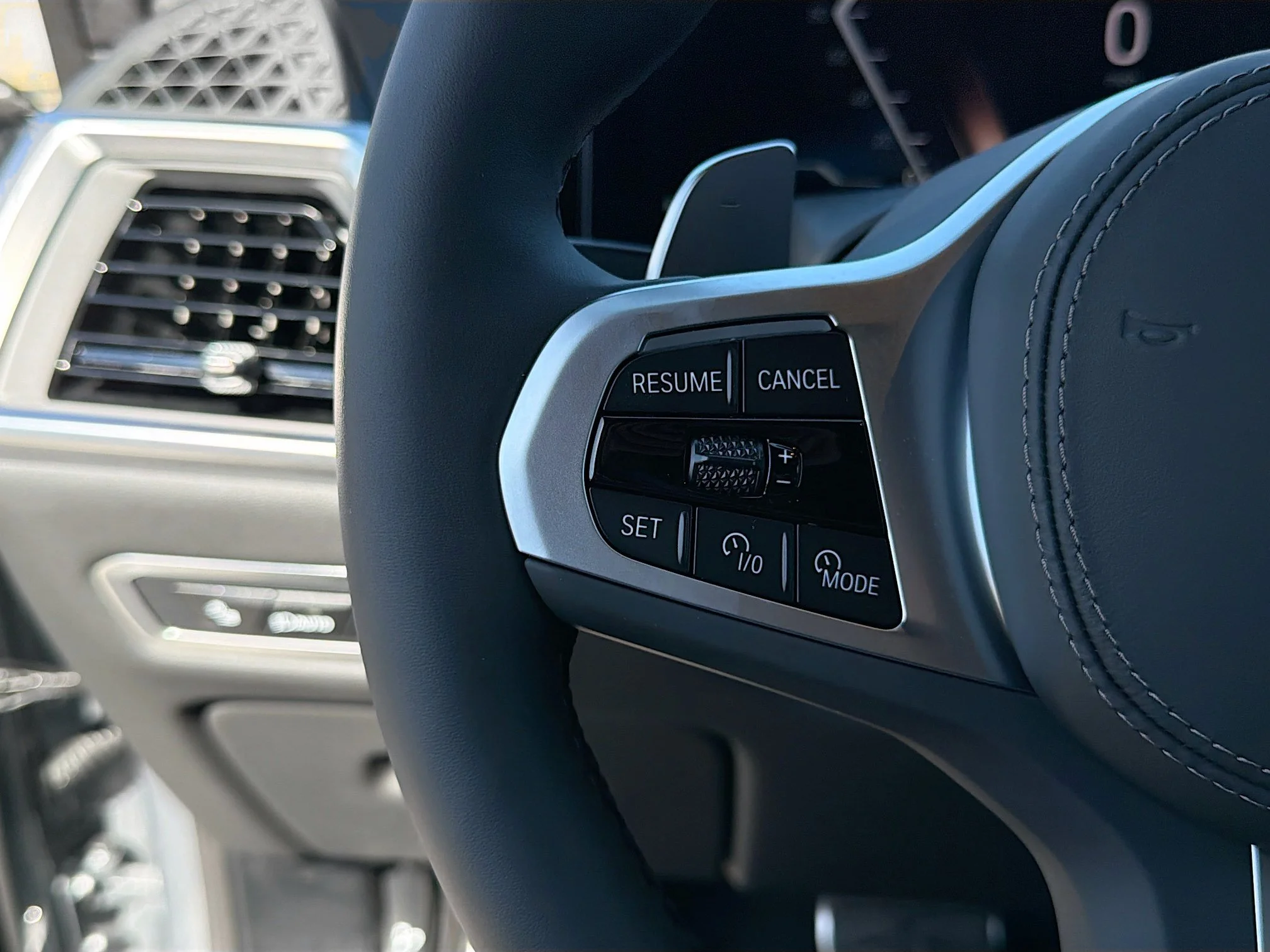 New 2027 Skyscraper Grey Metallic BMW xDrive40i image 36