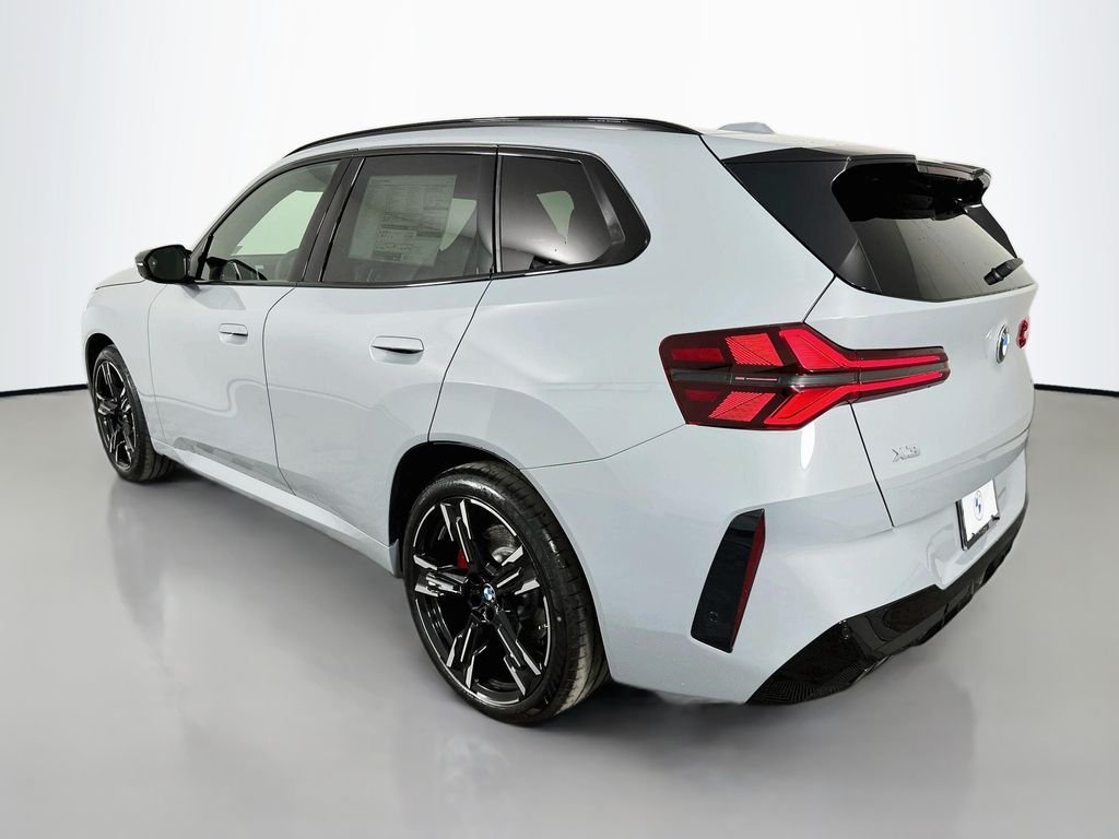 New 2026 Brooklyn Grey Metallic BMW M50 xDrive image 7