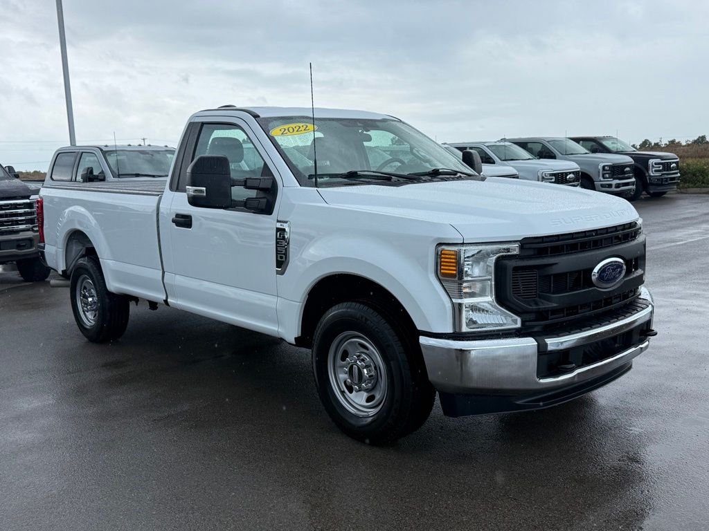 Used 2022 White Ford XL image 2