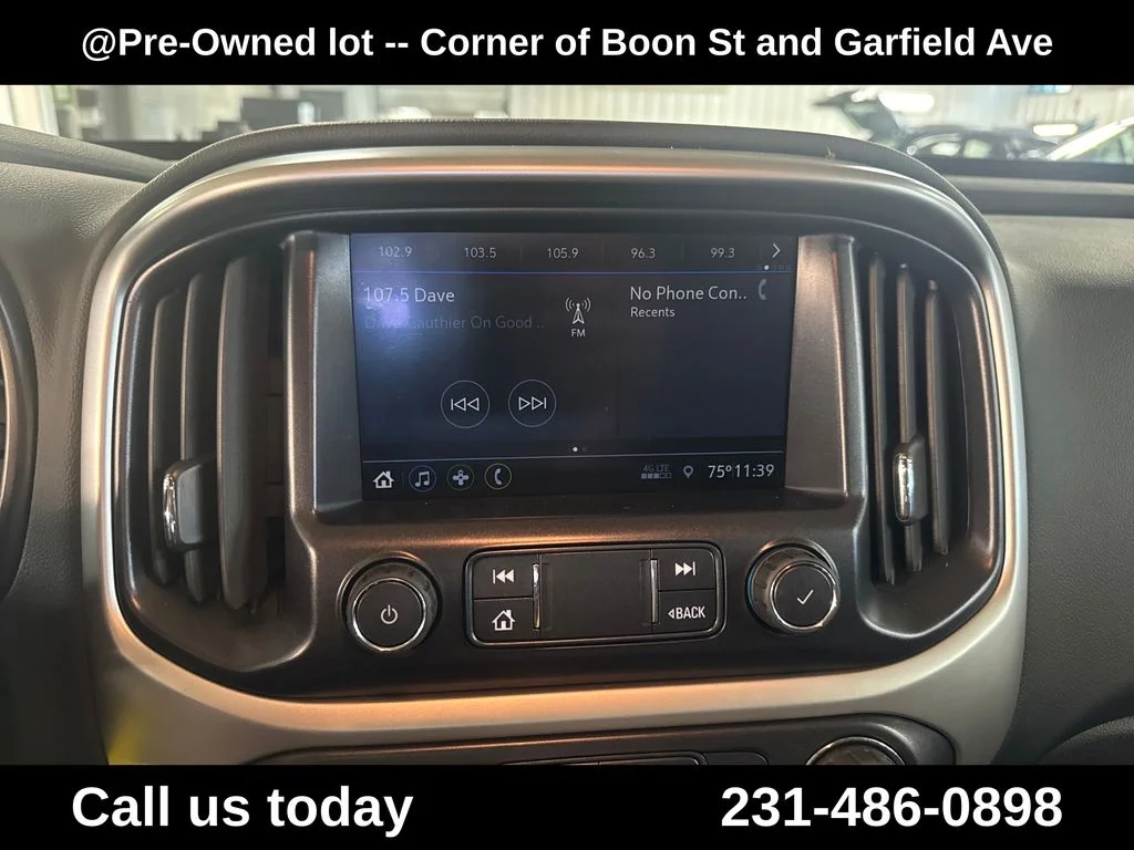 Used 2021 Gray Chevrolet LT image 19