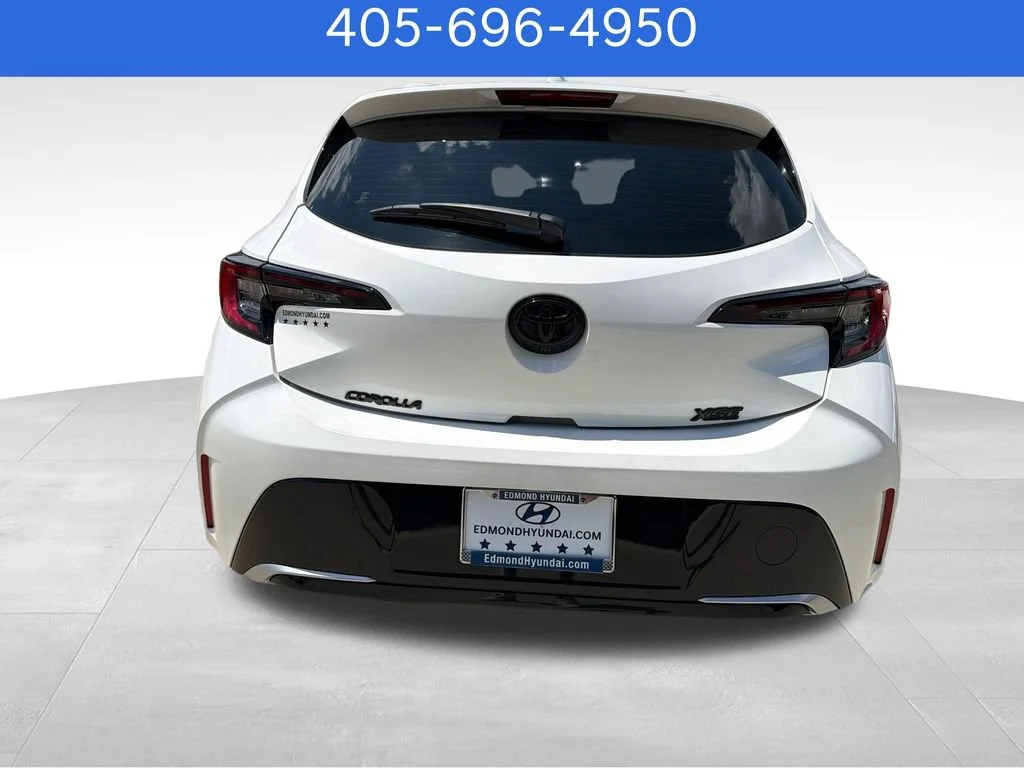 Pre-Owned 2024 Toyota Corolla Hatchback XSE