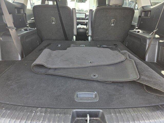 Used 2025 Dark Moss Kia S image 31