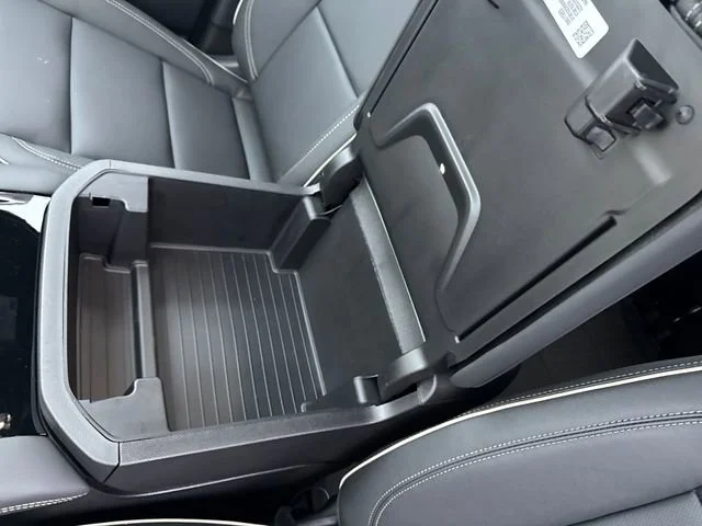 2026 GMC Yukon XL Elevation - Photo 28
