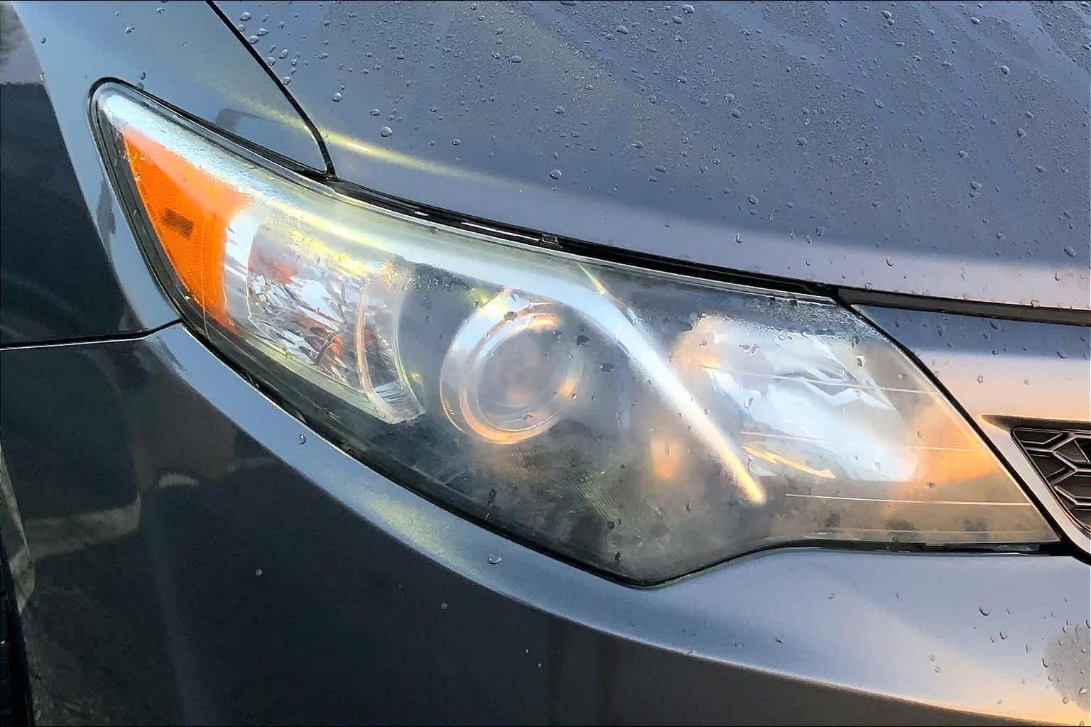 Used 2014 Magnetic Gray Metallic Toyota SE image 26