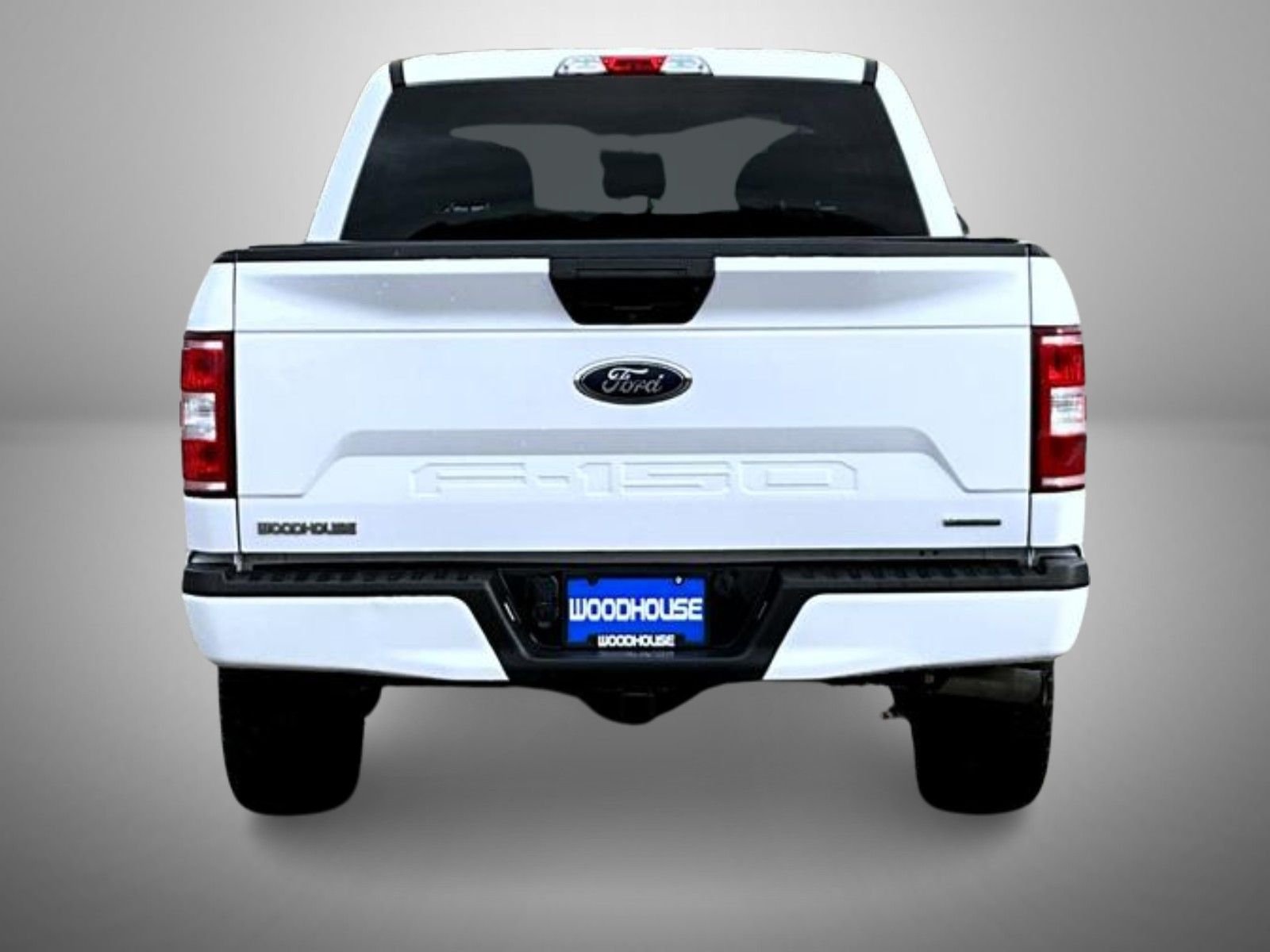 Used 2019 White Ford XL image 6