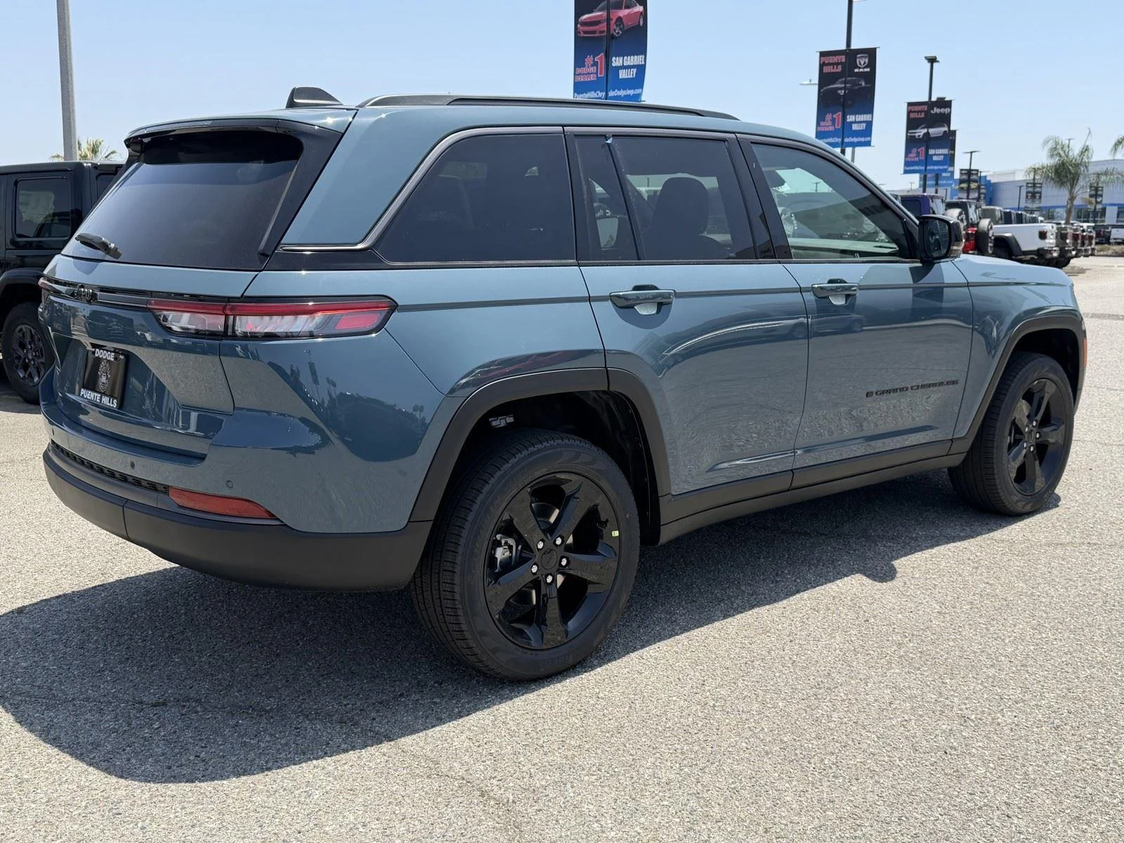 New 2026 Steel Blue Exterior Paint Jeep LIMI image 6