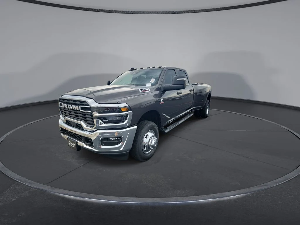 New 2026 Granite Crystal Metallic Clear-Coat Exterior Paint RAM Tradesman image 4
