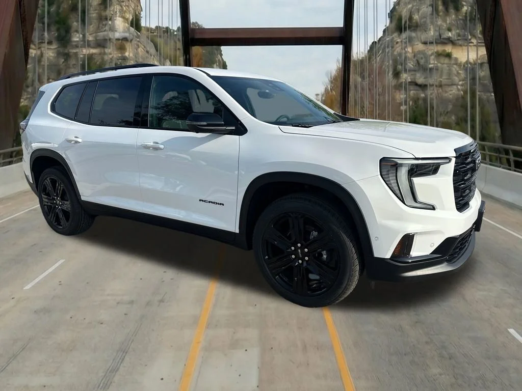 2026 GMC Acadia Elevation FWD's photo