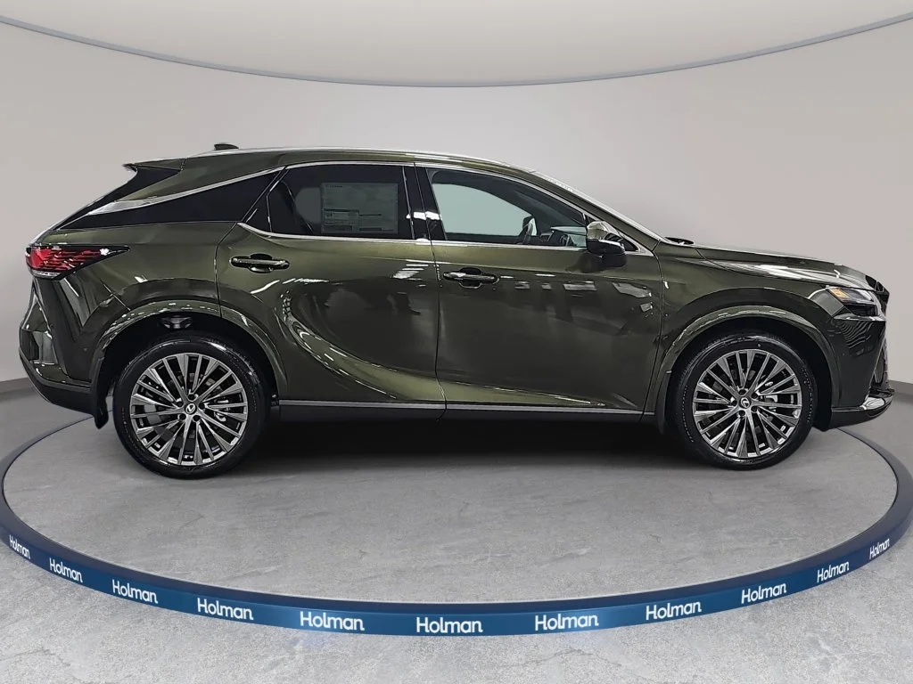 New 2026 Nori Green Pearl Lexus LUXURY image 4