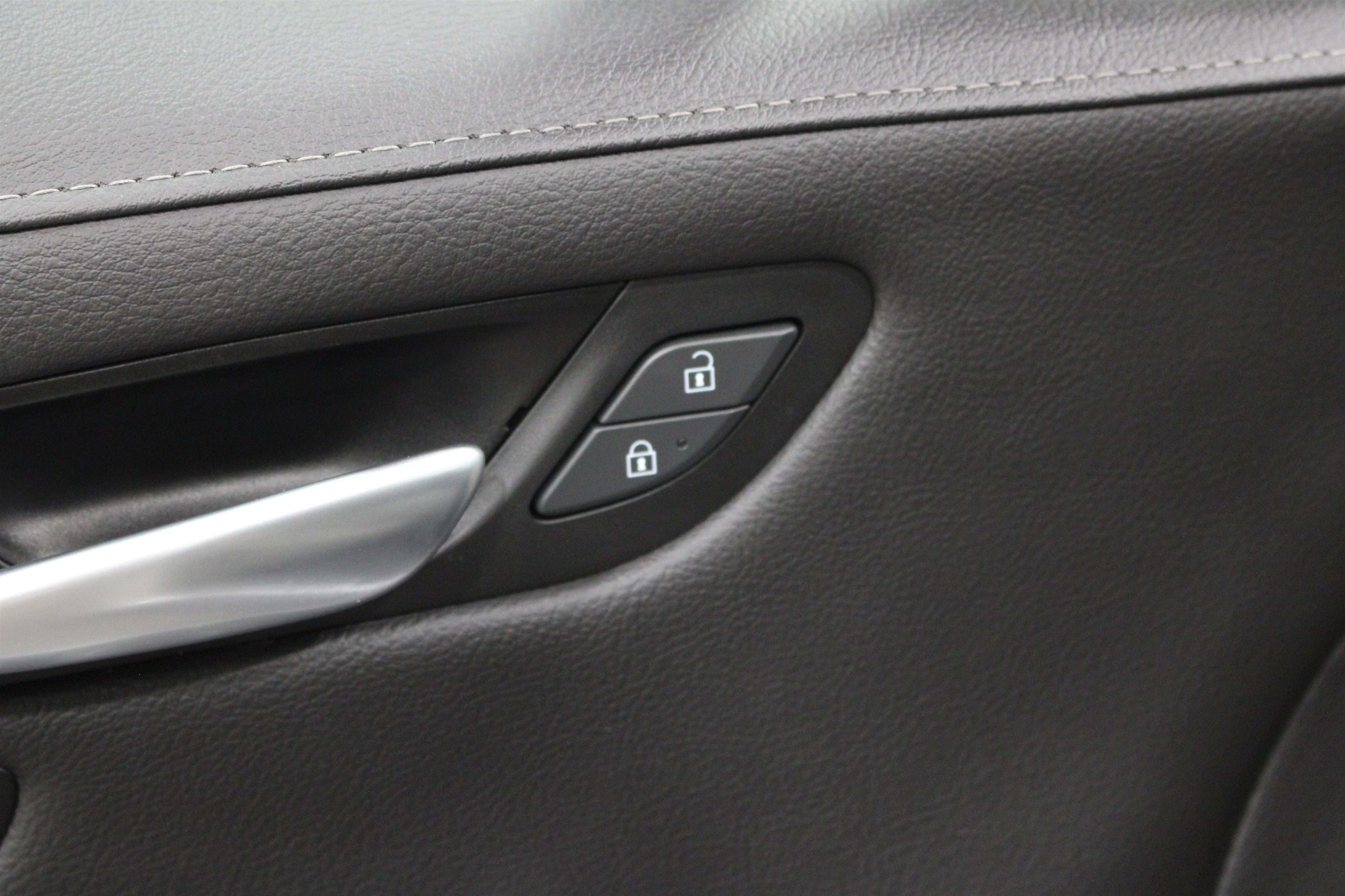 2023 Cadillac XT4 Premium Luxury - Photo 9