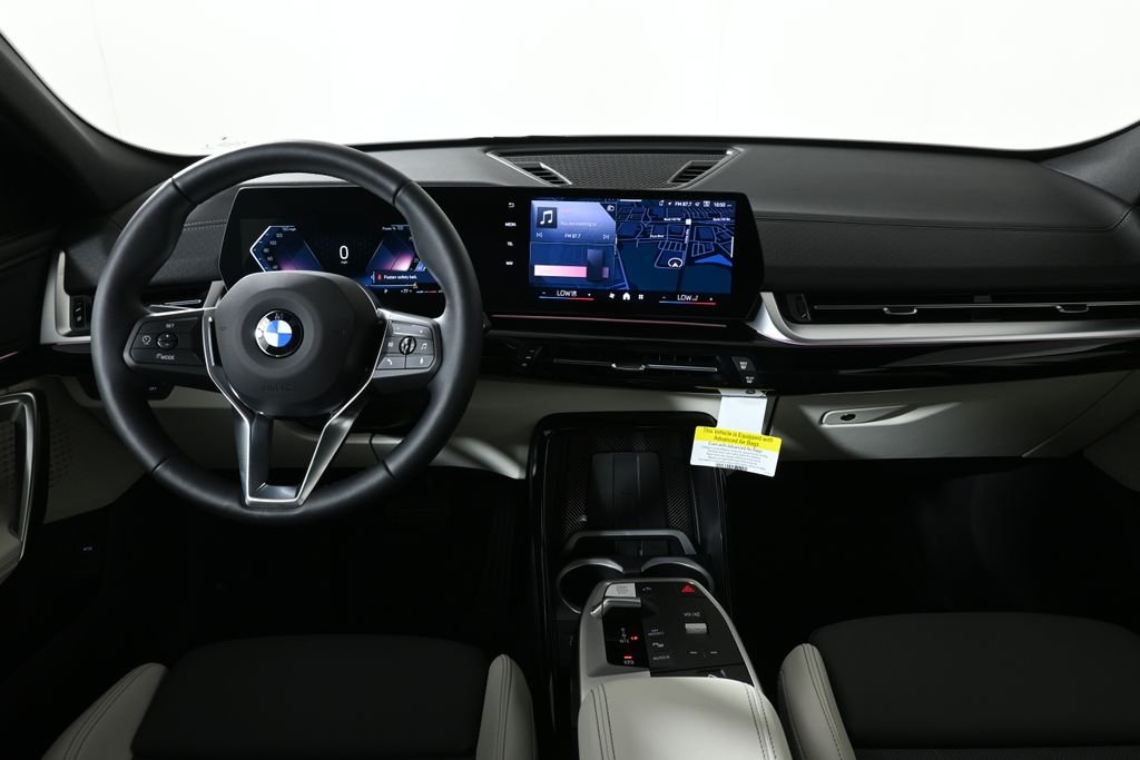 New 2027 Alpine White BMW xDrive28i image 17