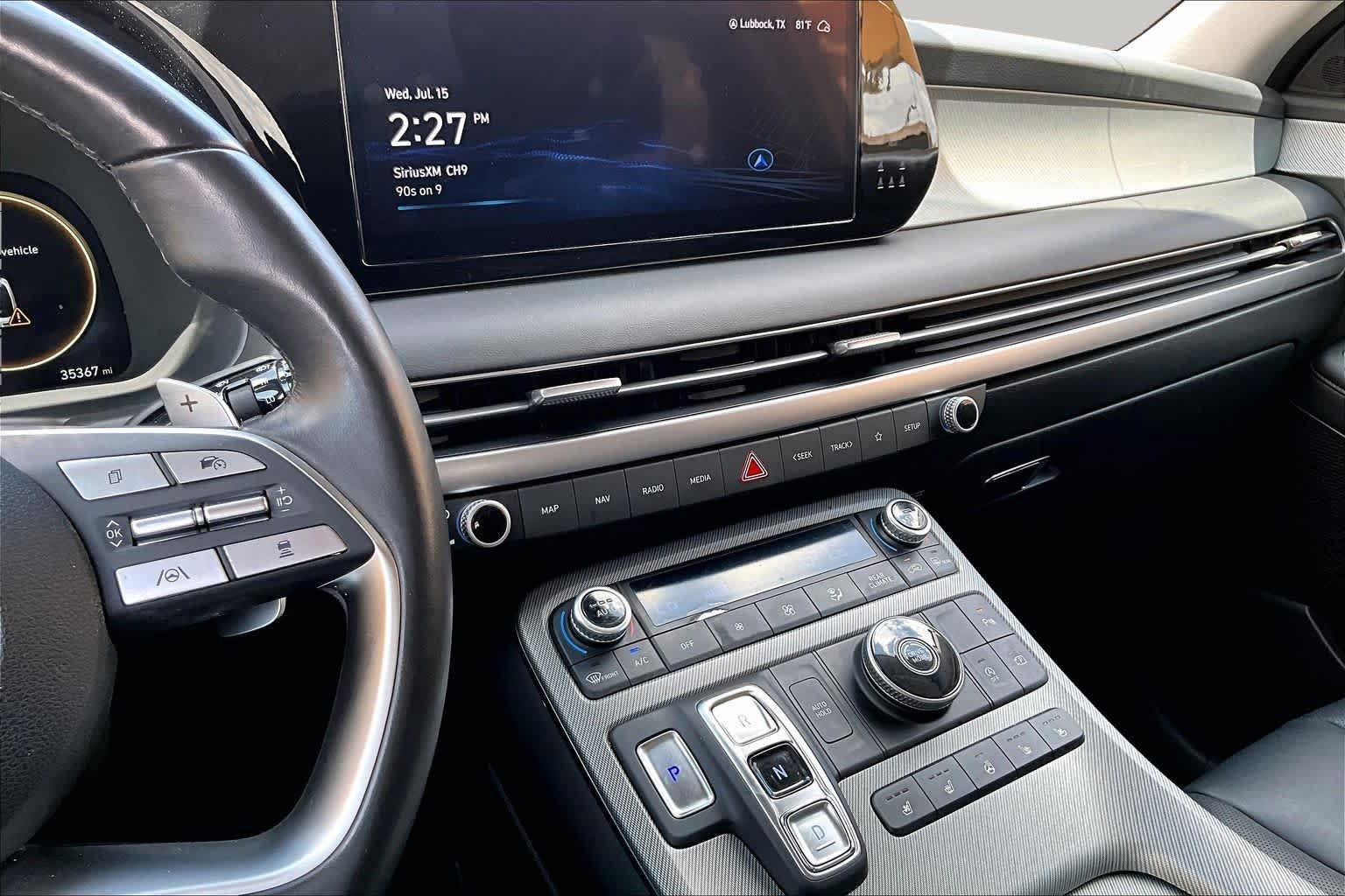 Used 2025 Typhoon Silver Hyundai SEL Premium 7P image 7