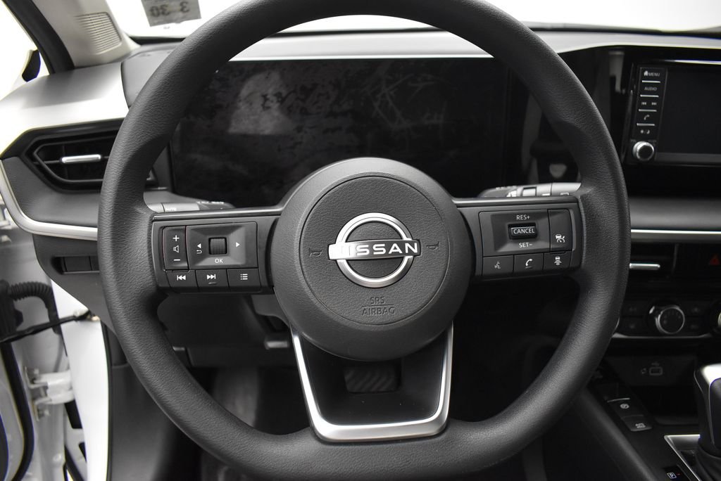 Certified Used 2025 White Nissan S image 16