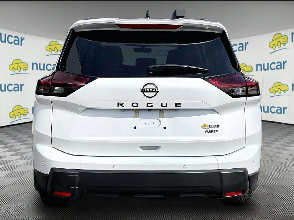 Used 2026 White Nissan Dark Armor image 6