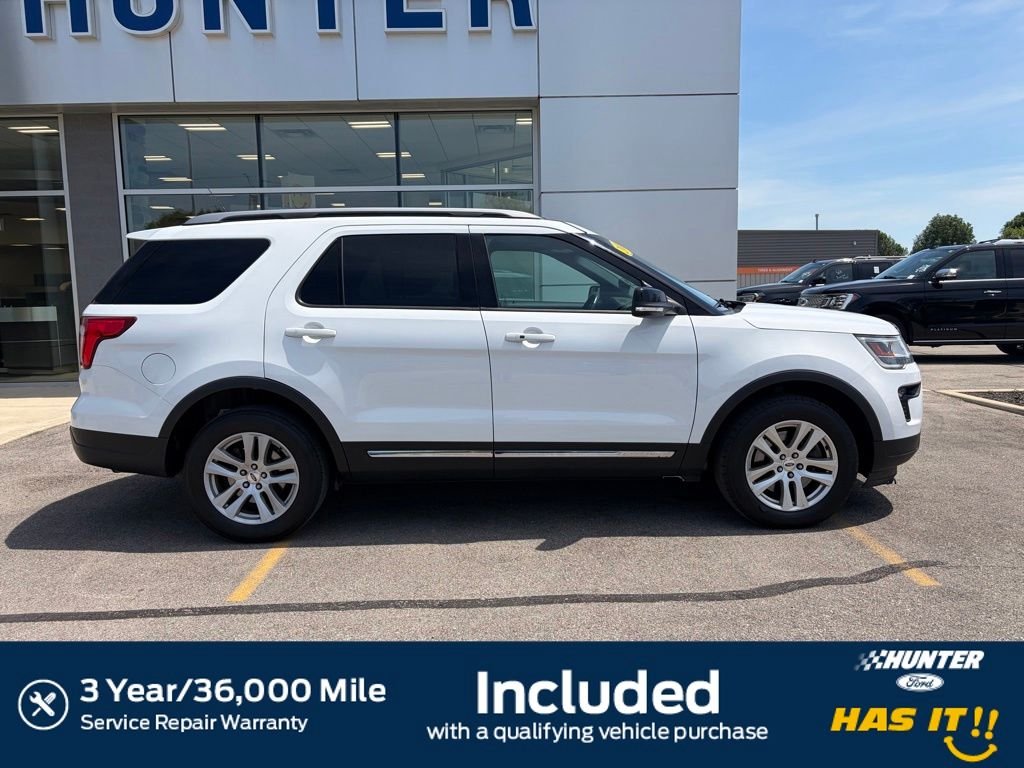 Used 2018 Oxford White Ford XLT image 4