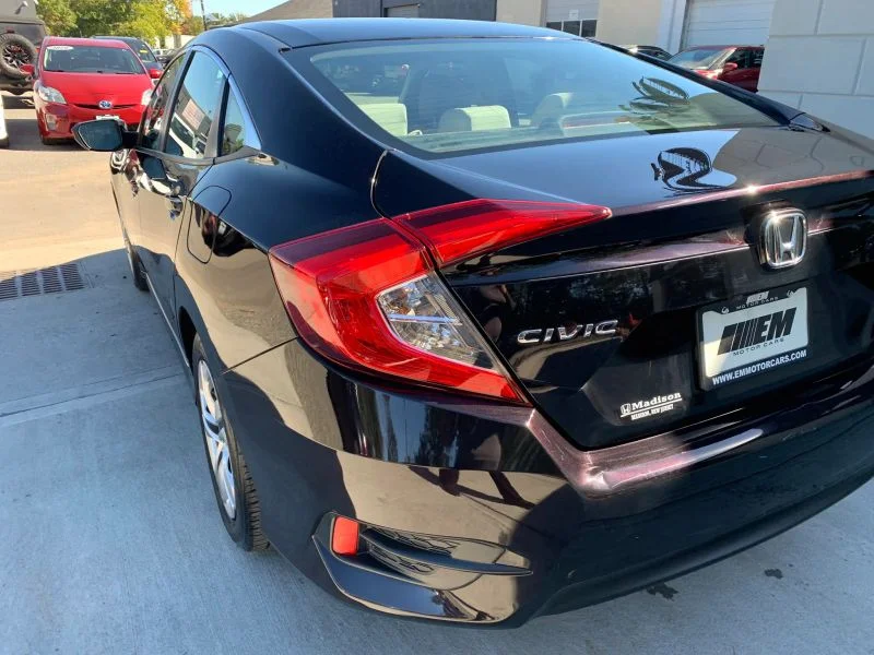 Used 2016 Black Honda LX Sedan 4D image 15