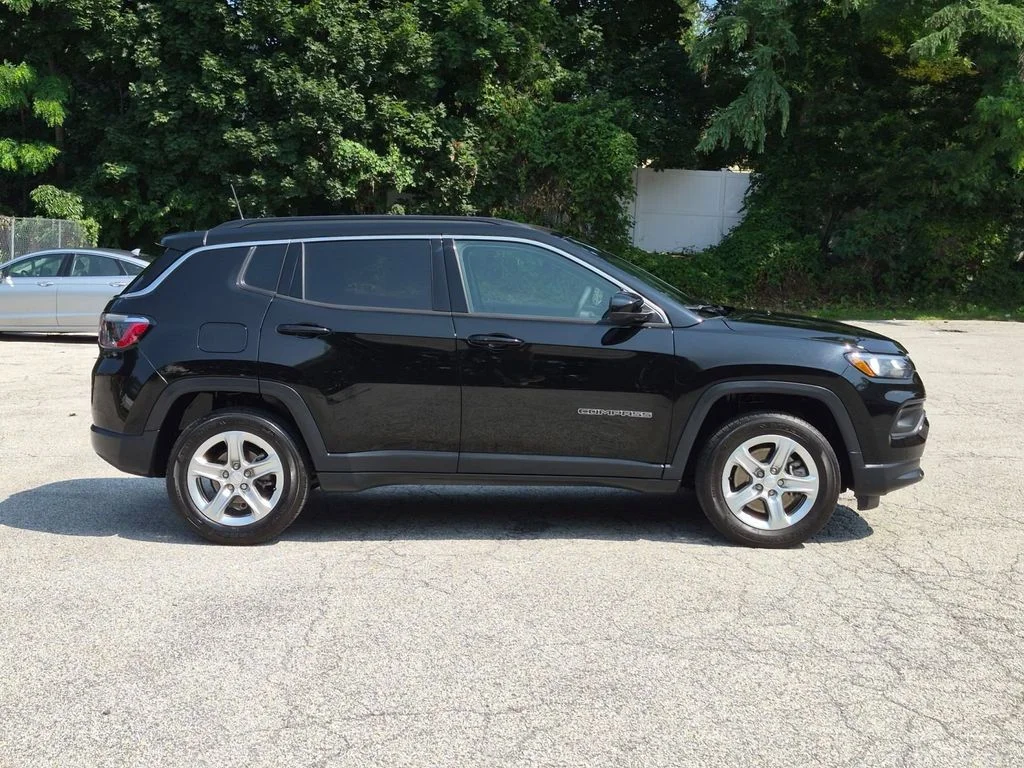 Used 2024 Black Jeep Latitude image 2