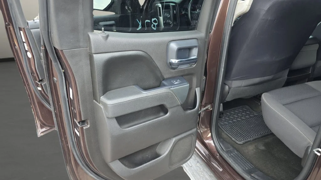 Used 2016 Brown Chevrolet LT image 15