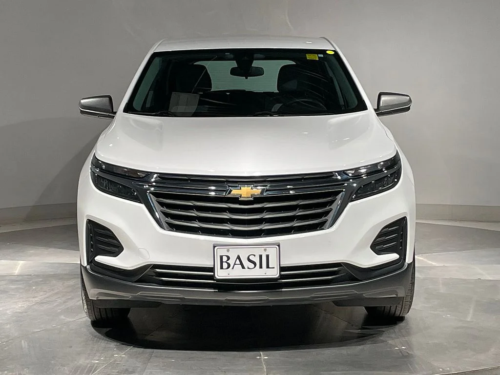 Used 2024 White Chevrolet LS image 9