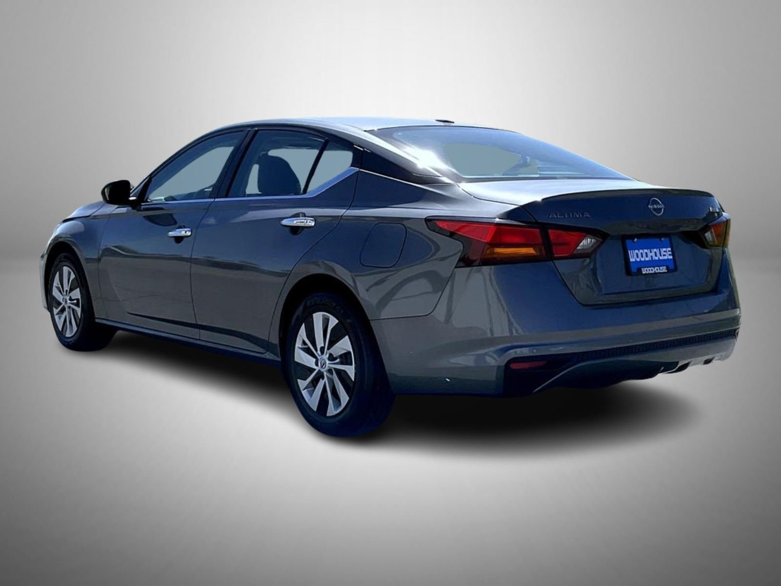 2025 Nissan Altima S - Photo 7